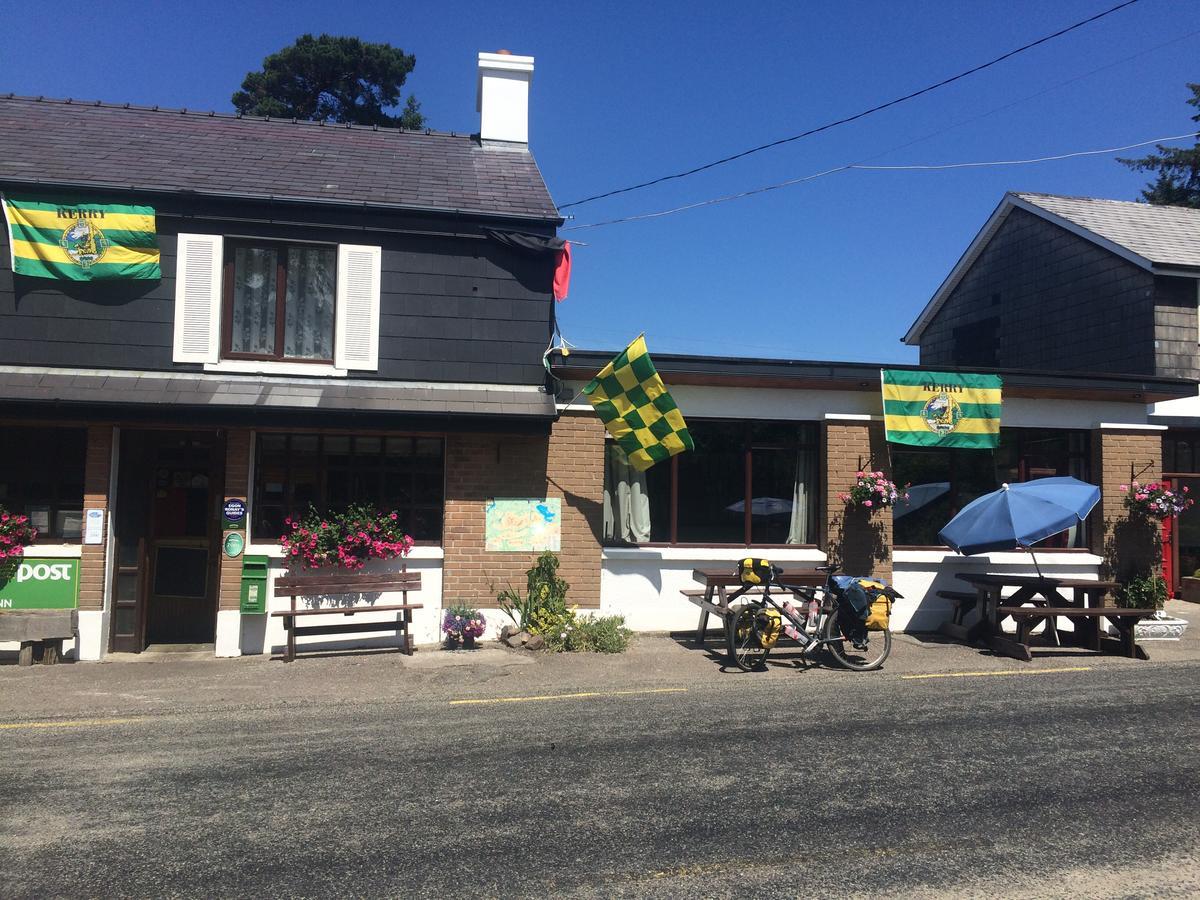 Climbers Inn Glencar Bagian luar foto